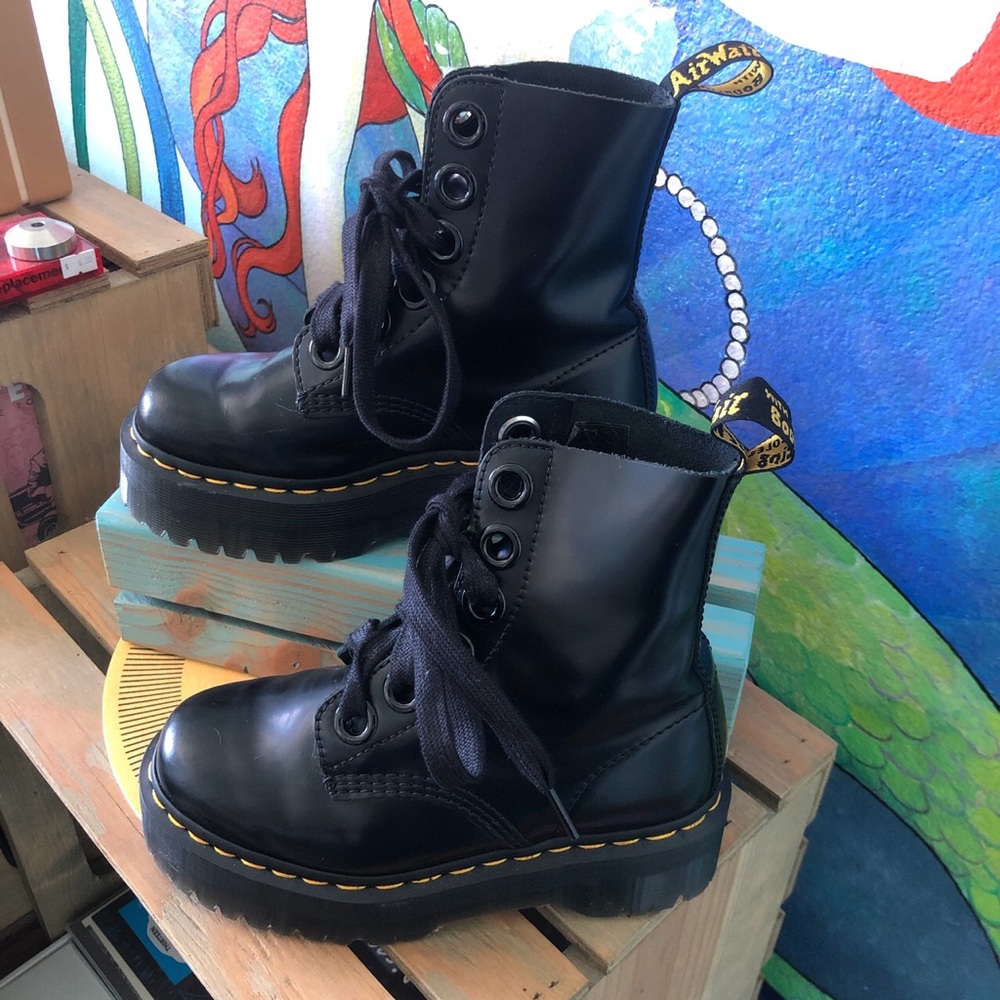Platform Dr.Martens new condition.